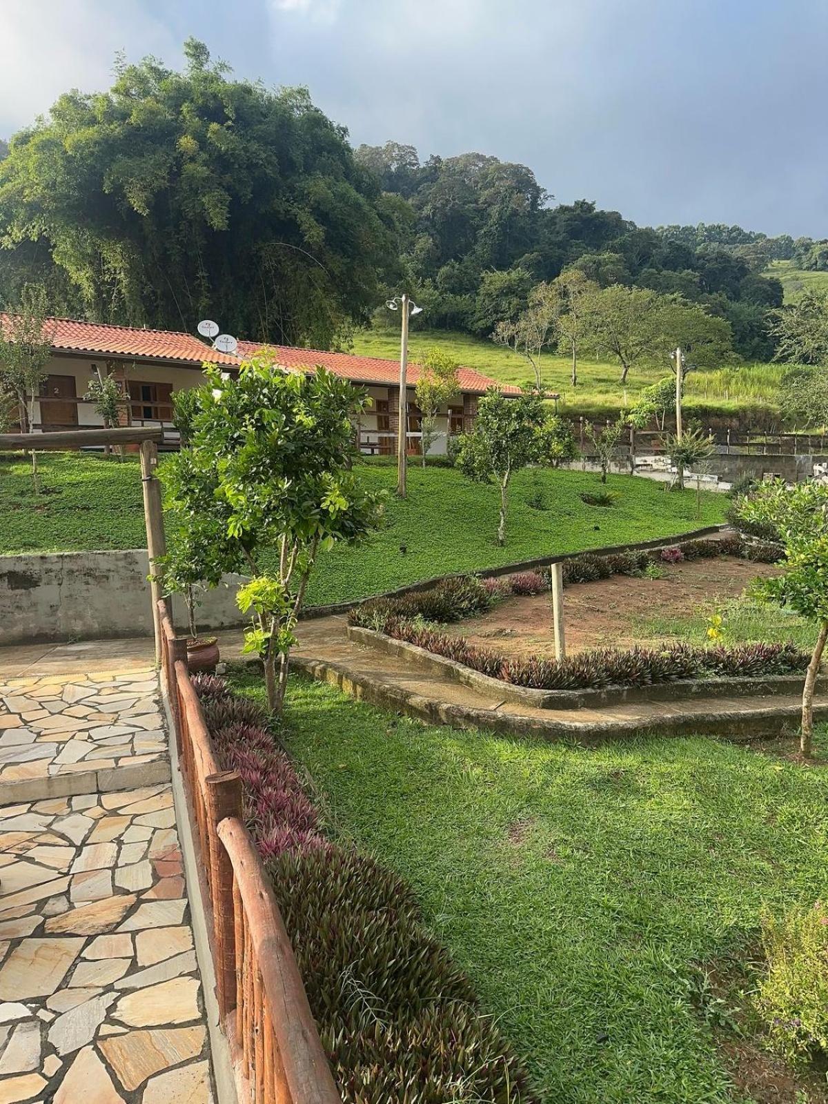 Pousada Agua Limpa Virginia Exterior photo