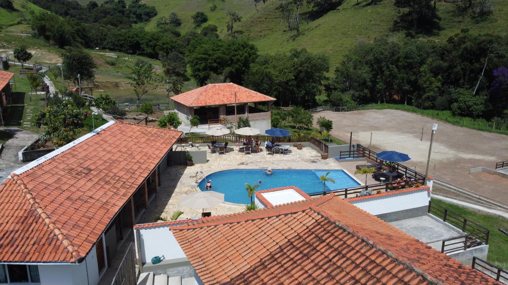 Pousada Agua Limpa Virginia Exterior photo